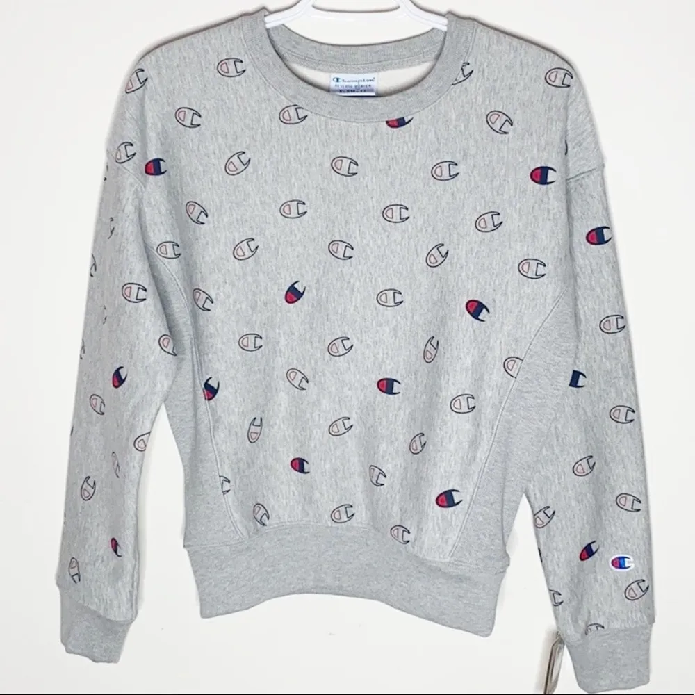 Champion Reverse weave scattered logo sweatshirt size XS - Image 2