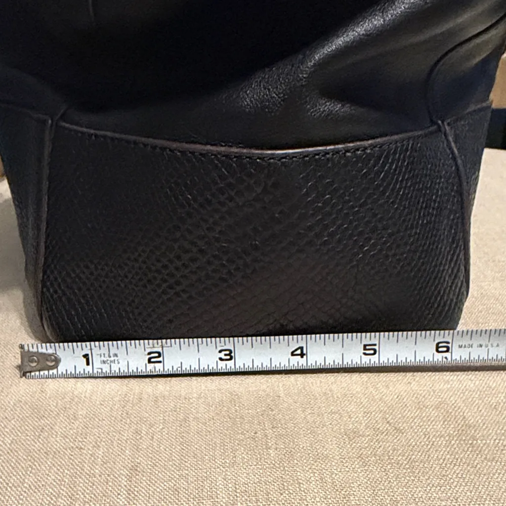 Isaac Mizrahi Black Leather Tote/Shoulder Bag - Image 5