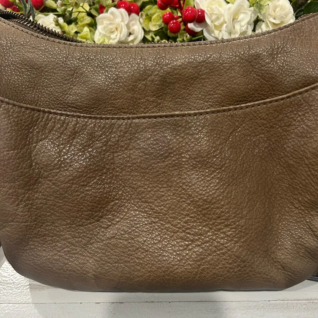 Frye Medium Leather Shoulder Purse with Adjustable Strap - Image 2