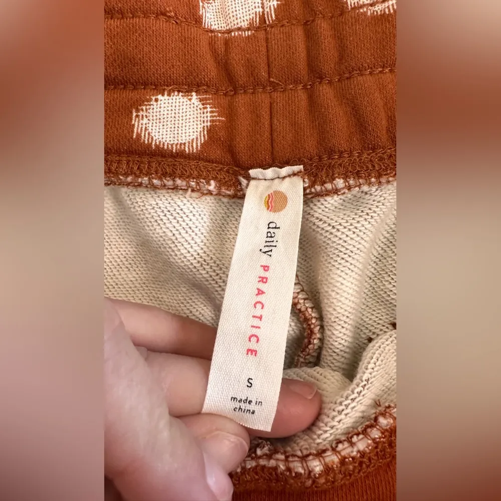 Daily practice by Anthropologie dot tassel jogger size small - Image 6