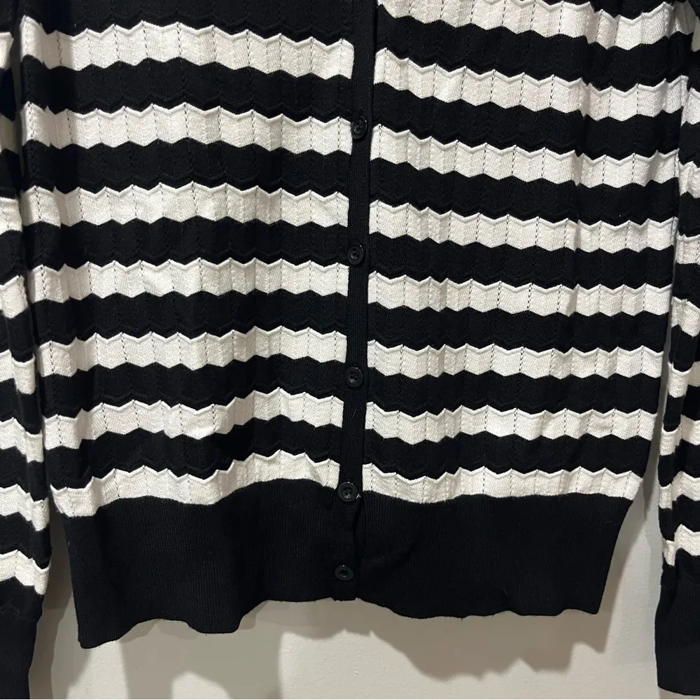 ANTHROPOLOGIE PHILOSOPHY Cardigan Women Small Black White Button Up Knit Sweater - Image 3
