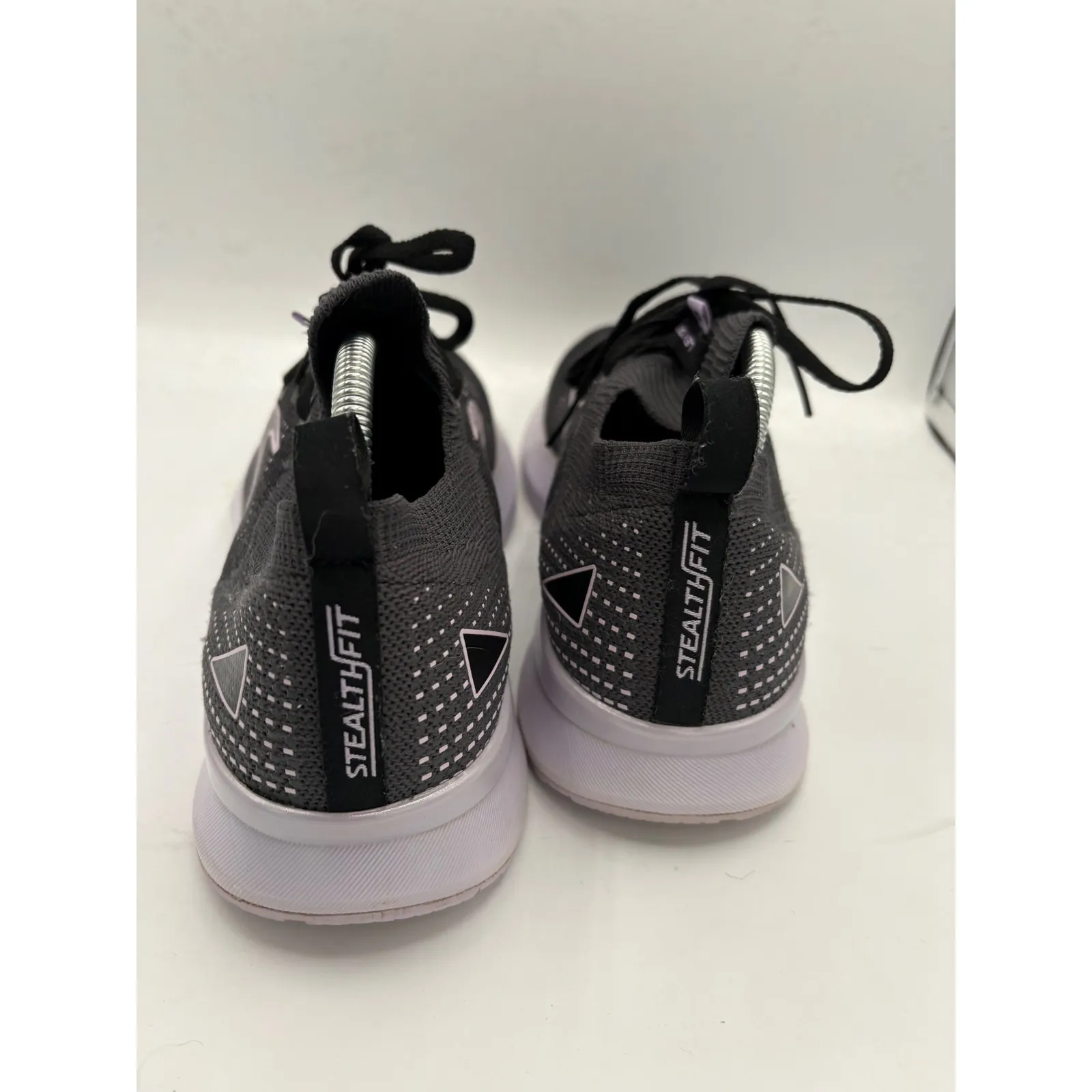 Brooks Levitate 5 Women's Running Shoes Stealth Fit Gray Pink Sneakers Size 11 - Image 6