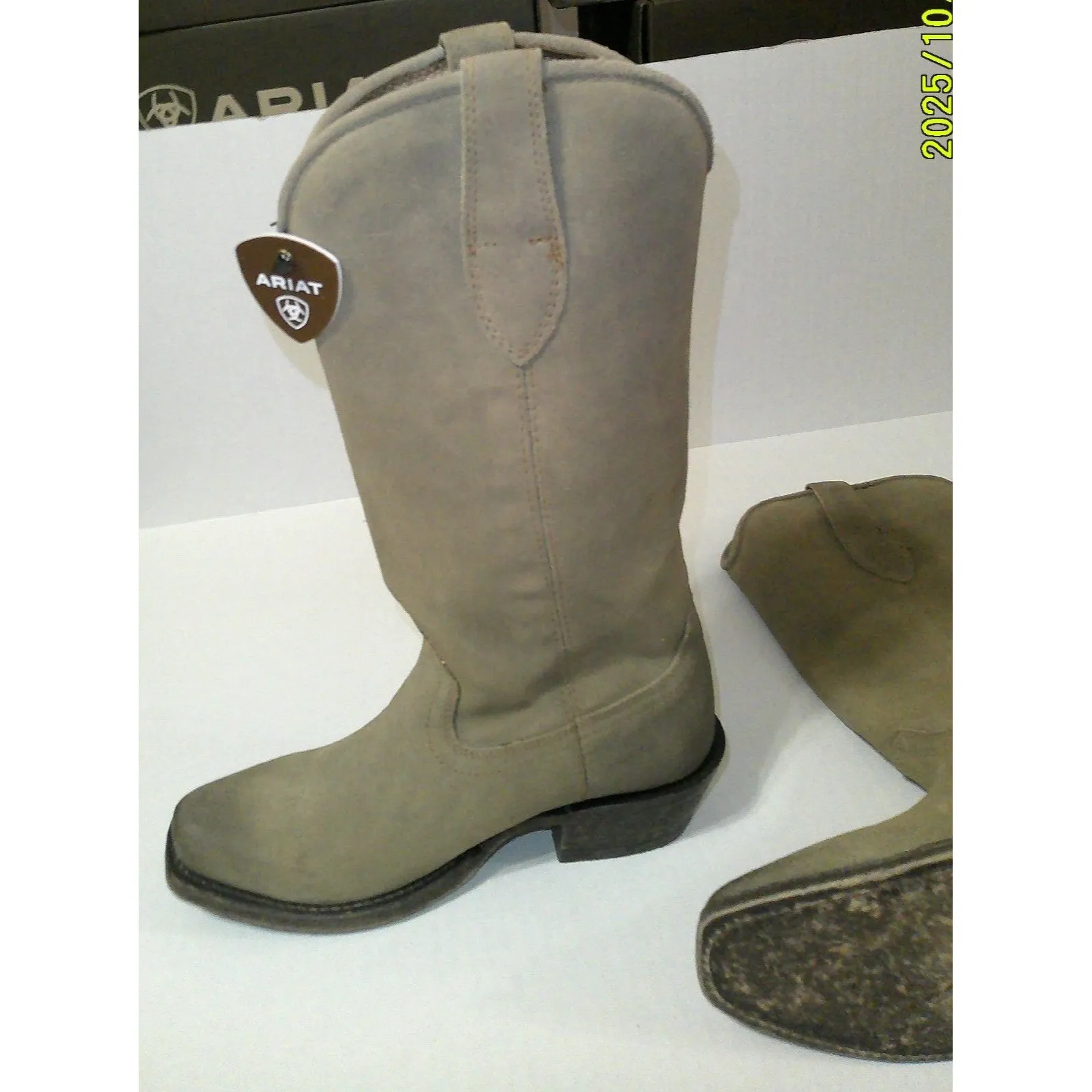New NWT Womens 7 Ariat Memphis Boot Western Burnt Taupe Suede Light Brown Leathe - Image 7