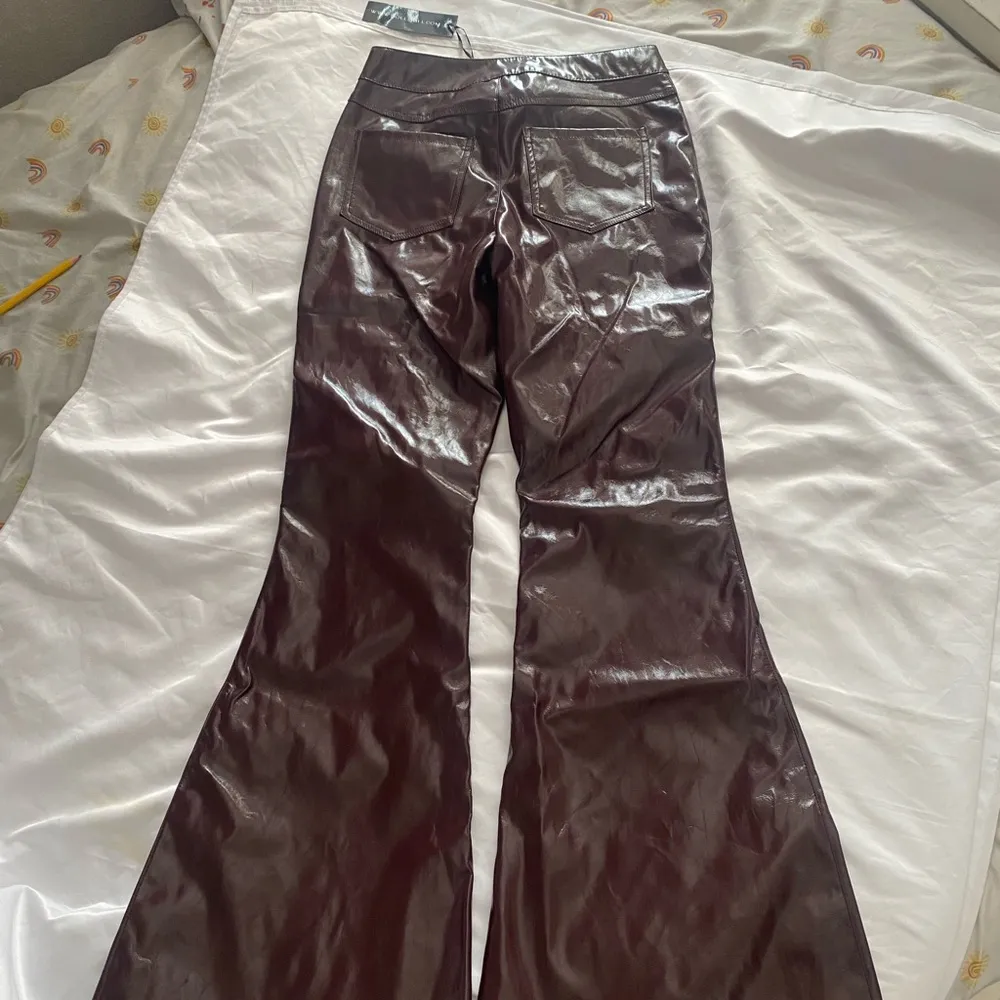 FLARE LACE UP BROWN FAUX LEATHER PANTS  SIZE XSMALL DELIA'S - Image 3