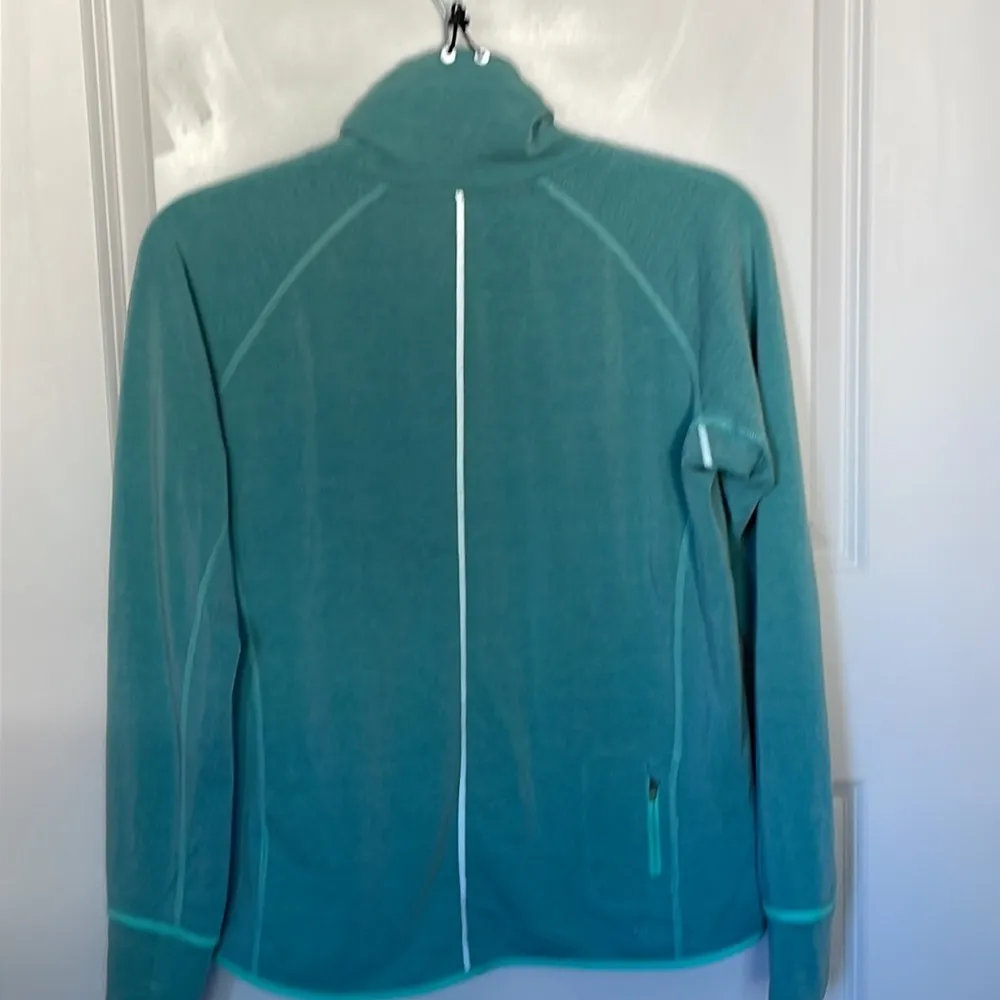 Nike  Sprint Funnel Neck Long Sleeve Running Shirt Large - Image 2