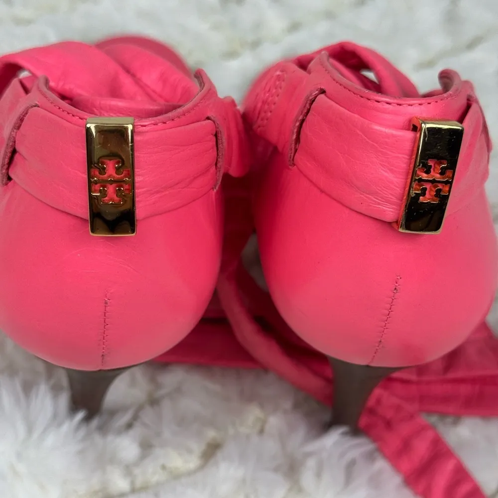 Tory Burch  Pink Sandals with Elegant Straps - Image 4
