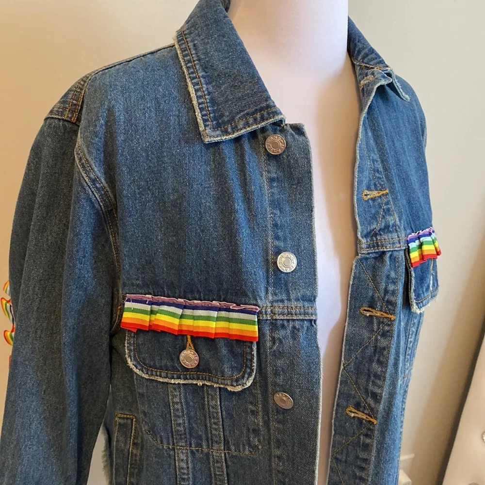 Sunset + Spring Rainbow Trim Denim Jacket Size XS - Image 9