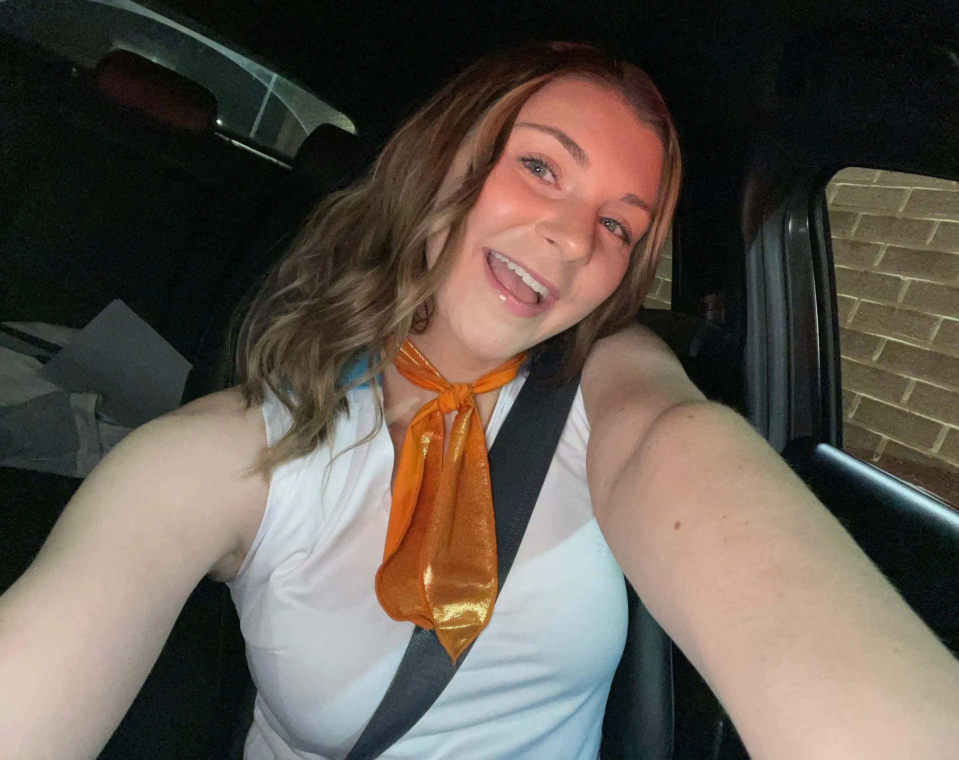 Spirit Halloween Fred Jones Costume - Image 3