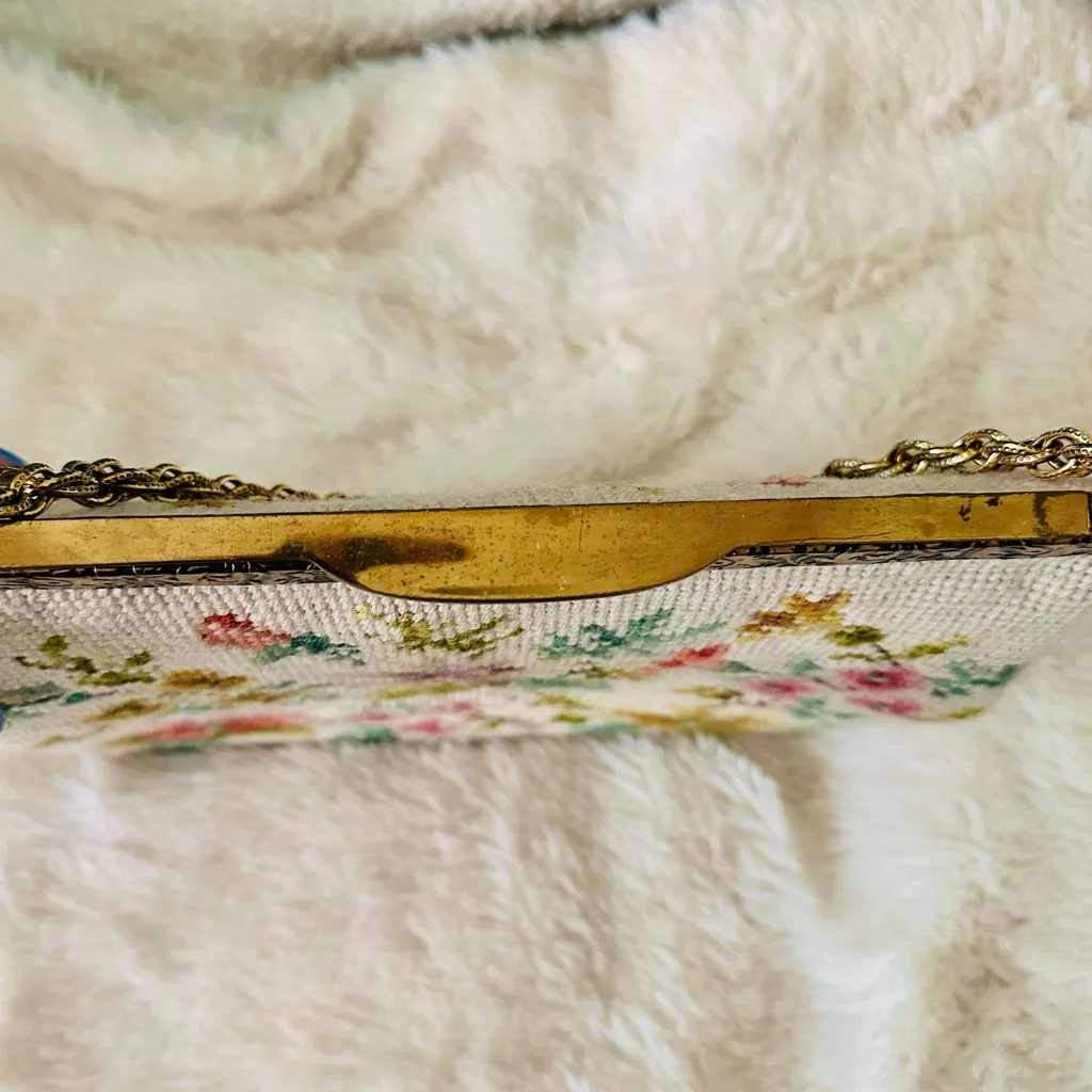 Vintage Beaded Needlepoint Handbag Gold - Image 8