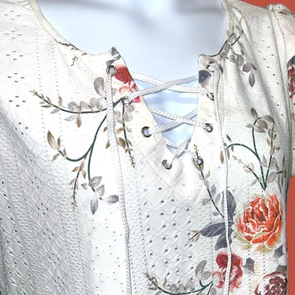 Cute white top with orange flower design! Lace up front! Size L - Image 3