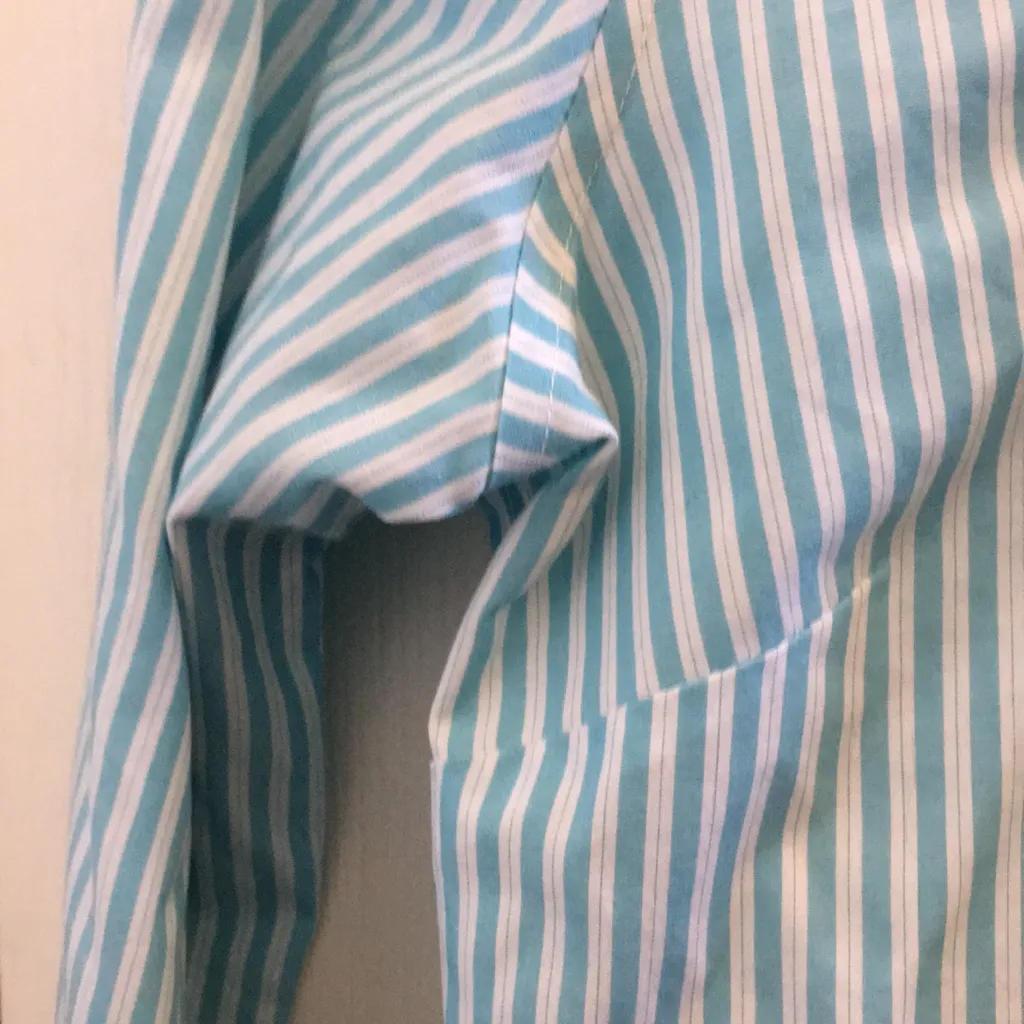 FINAL MARKDOWN Ladies’ Lands’ End Blouse (4P) - Image 4