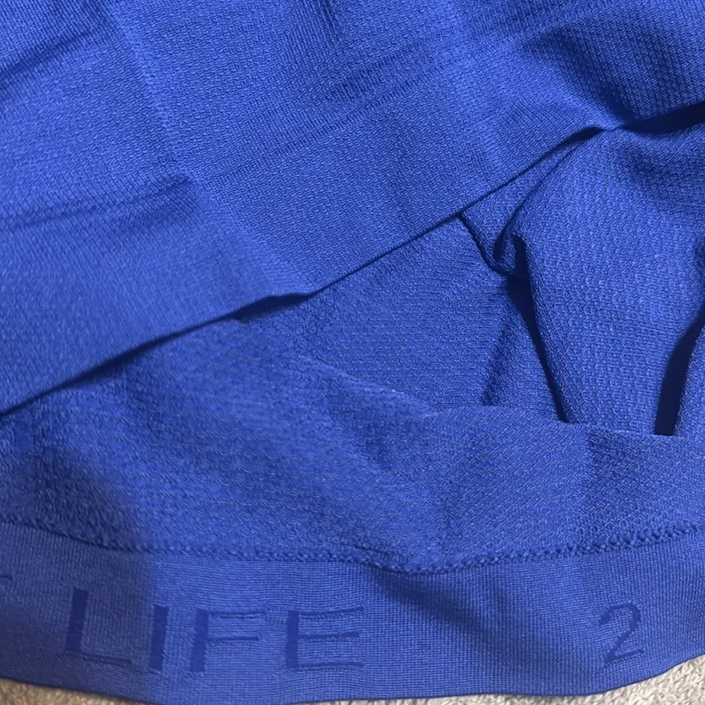Lululemon Blue Sweat Life 1/4 Zip Hoodie Thumbs size 2 - Image 3