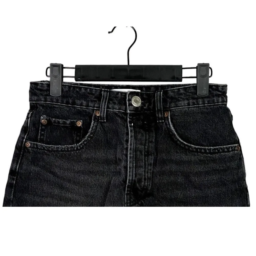 ZARA Cutoff Distressed Jean Shorts Raw Ripped Hem High Rise Pockets 4 Wash Black - Image 3