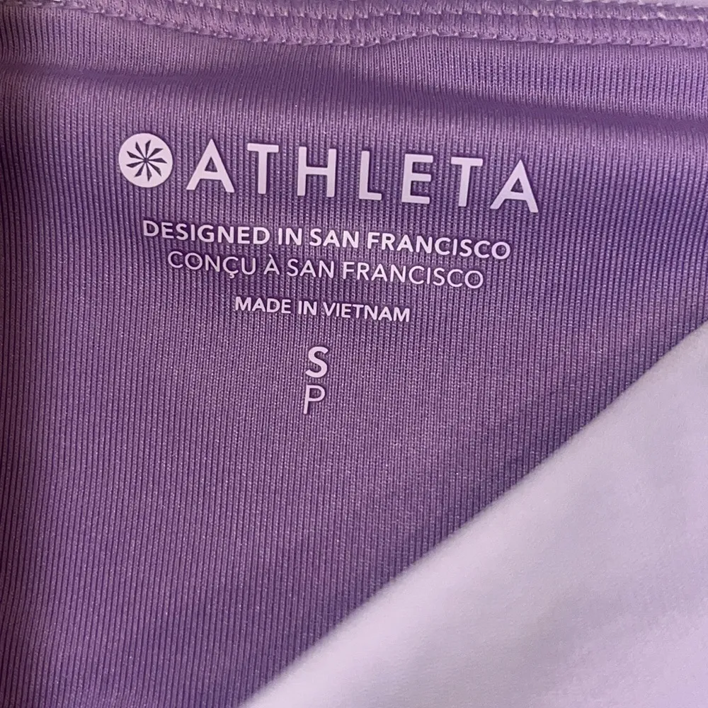 Athleta Purple Lined Lilac Shorts 2.5” Size Small - Image 5