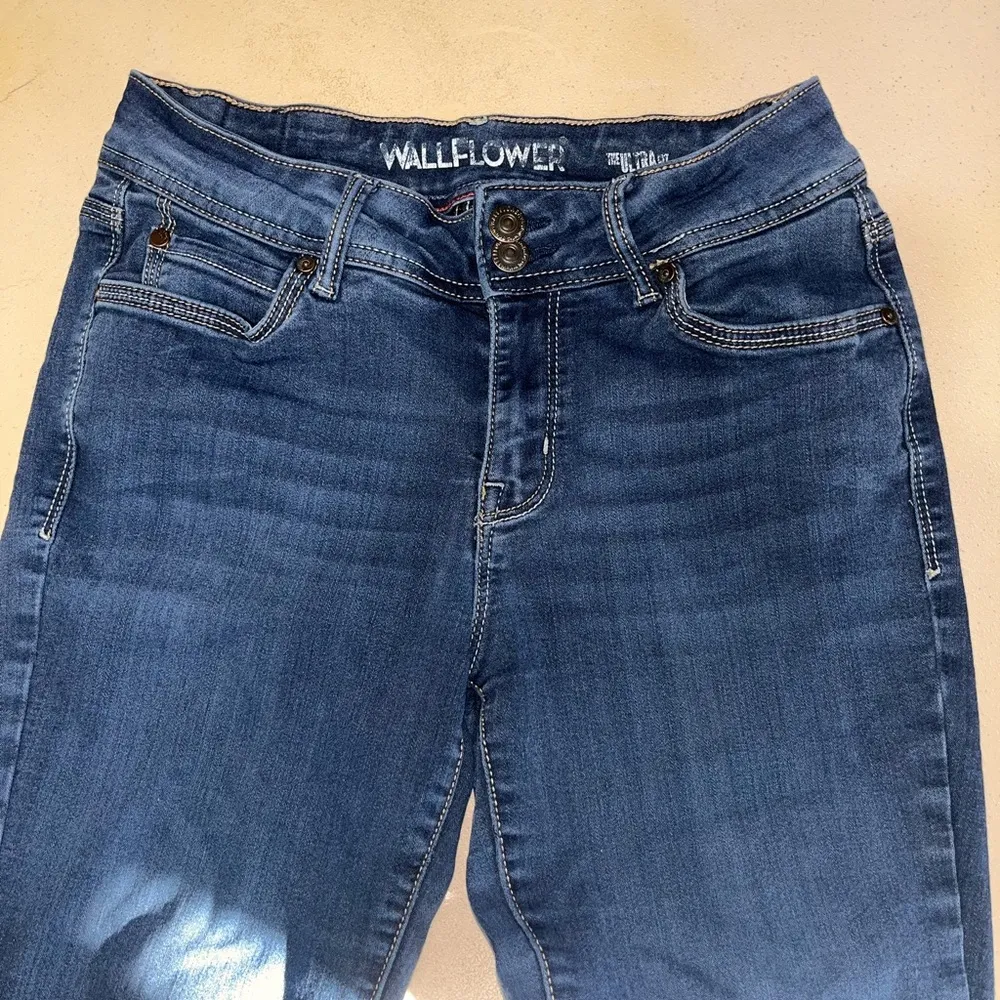 Wallflower Denim Jeans - Image 3