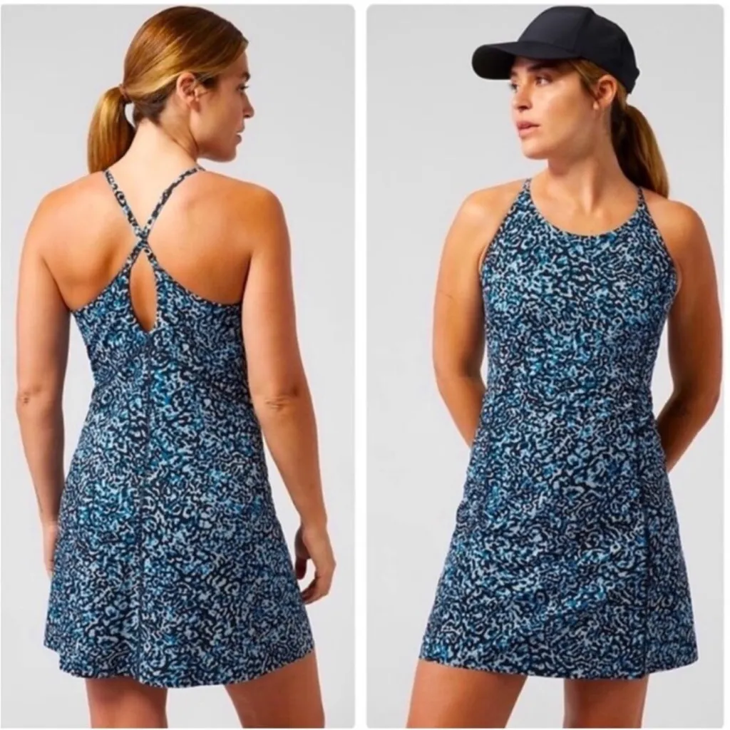 Athleta Blue and Black Printed Infinity Dress - Image 4