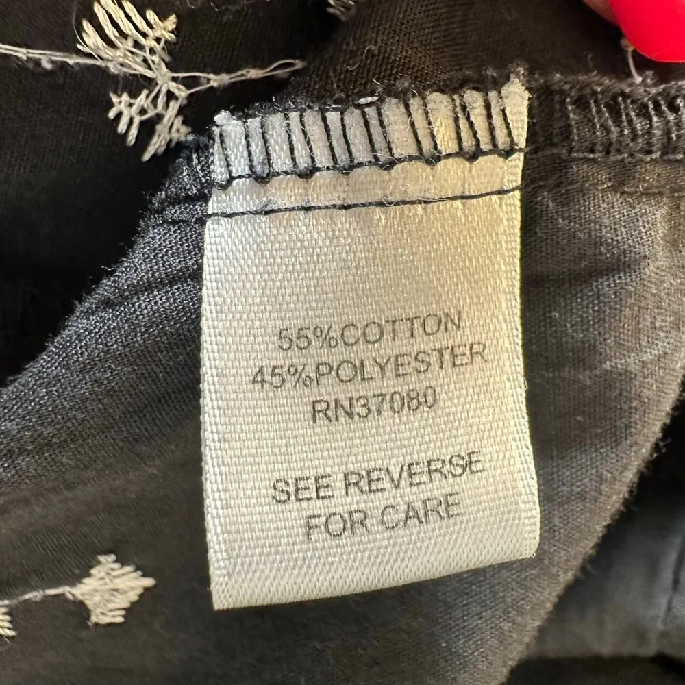 Cato Woman Black White Floral Embroidered Button Down Blouse Women's Size 26/28W - Image 3