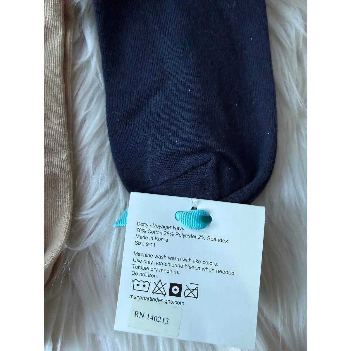 Women’s Polka Dot Accent Socks Size 9 - Image 2