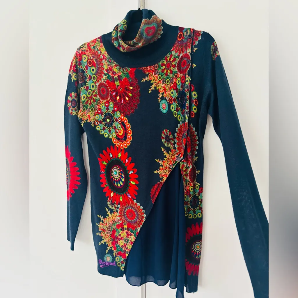 Desigual Wool Blend Turtleneck sweater size large - Image 4