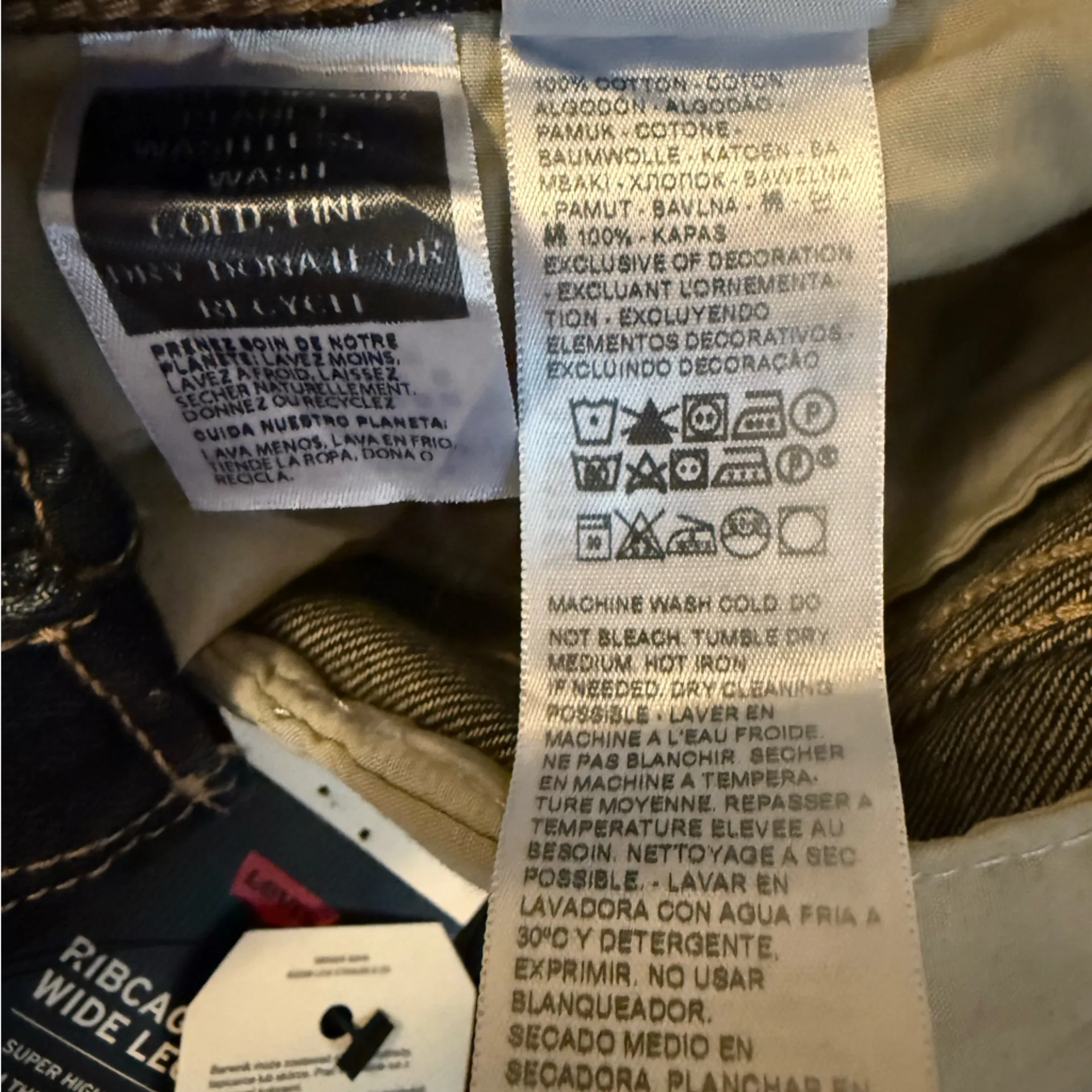 Levi's Ribcage wide Leg Tailored Jeans size 30 - Image 14