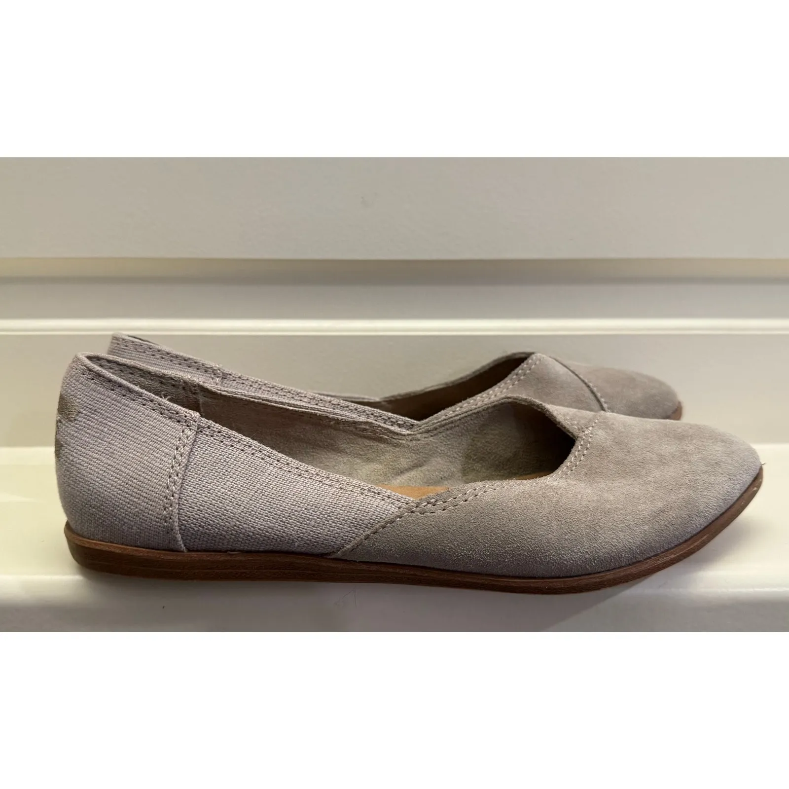 TOMS Women's Gray Jutti Suede/Canvas Ballet Flats Almond Toe Padded Insole 7 - Image 4