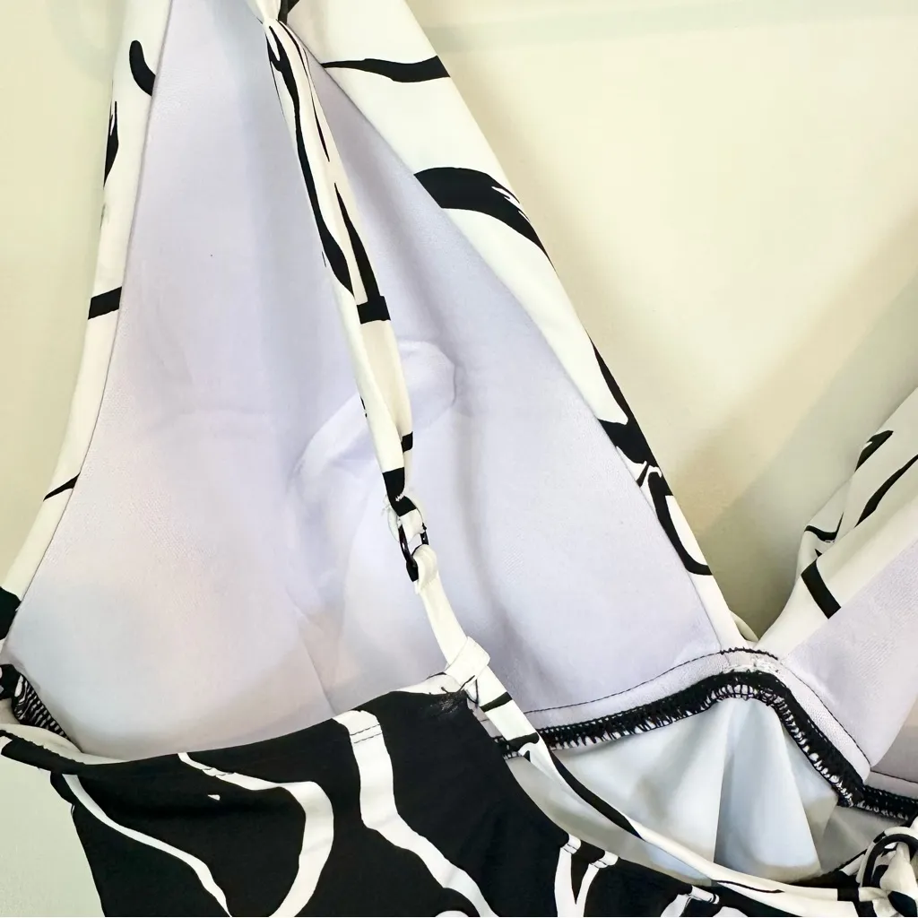 NWT La Blanca Moonlit Silhouette Black Twist Front Tankini Swim Top - Size: 14 - Image 6