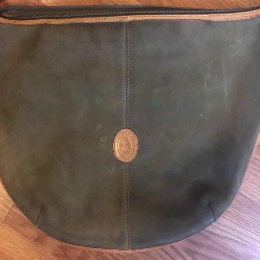 Leather satchel by penguino. Soft and comfortable - Image 4