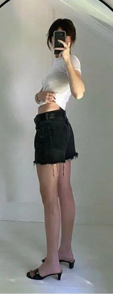 Reformation Jeans Dixie High Rise Jean Short in Pacific Size 28 Retail $78 - Image 3