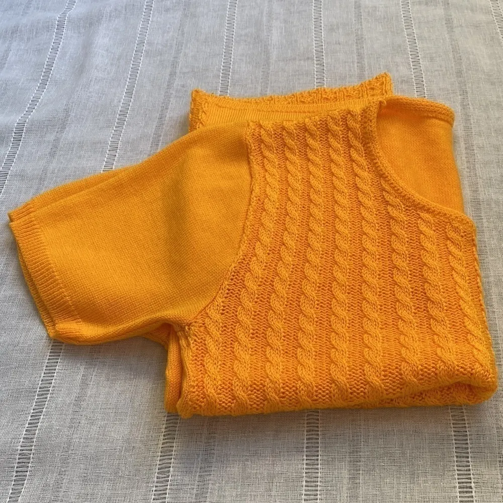 Vintage shirt sleeves marigold yellow crew neck sweater. Size M - Image 8