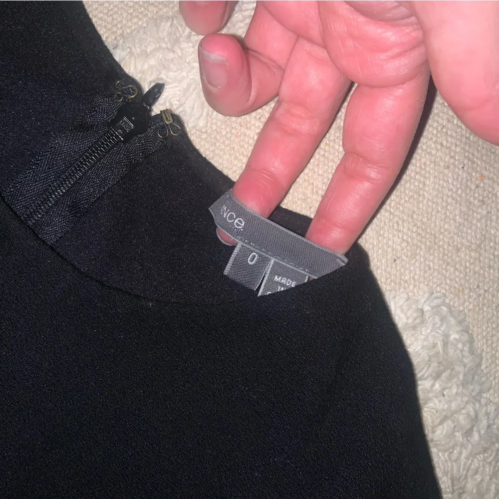 VINCE LEATHER SLEEVE BLACK PENCIL DRESS Boho evening classic $400 spring formal - Image 8