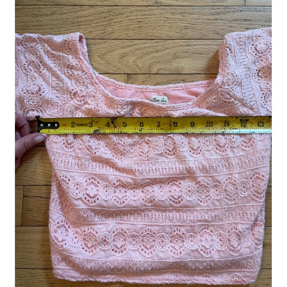 Hollister pink Lacey crop top size medium‎ - Image 3