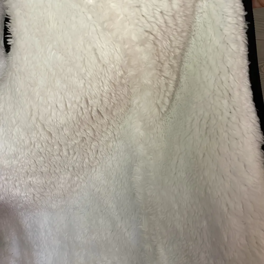 EUC Croft and barrow quilted vest - Image 5