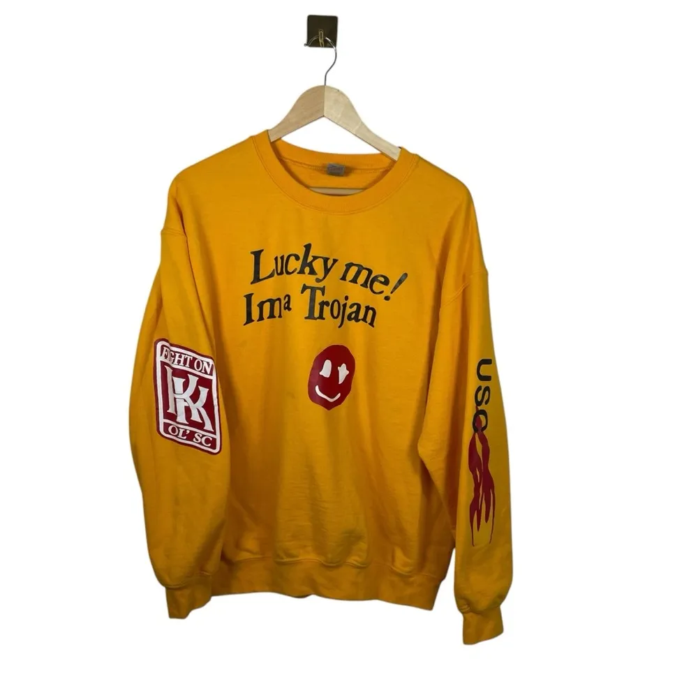 University of Southern California Unisex Lucky Me I’m A Trojan Sweatshirt Size L Yellow Size L - Image 2