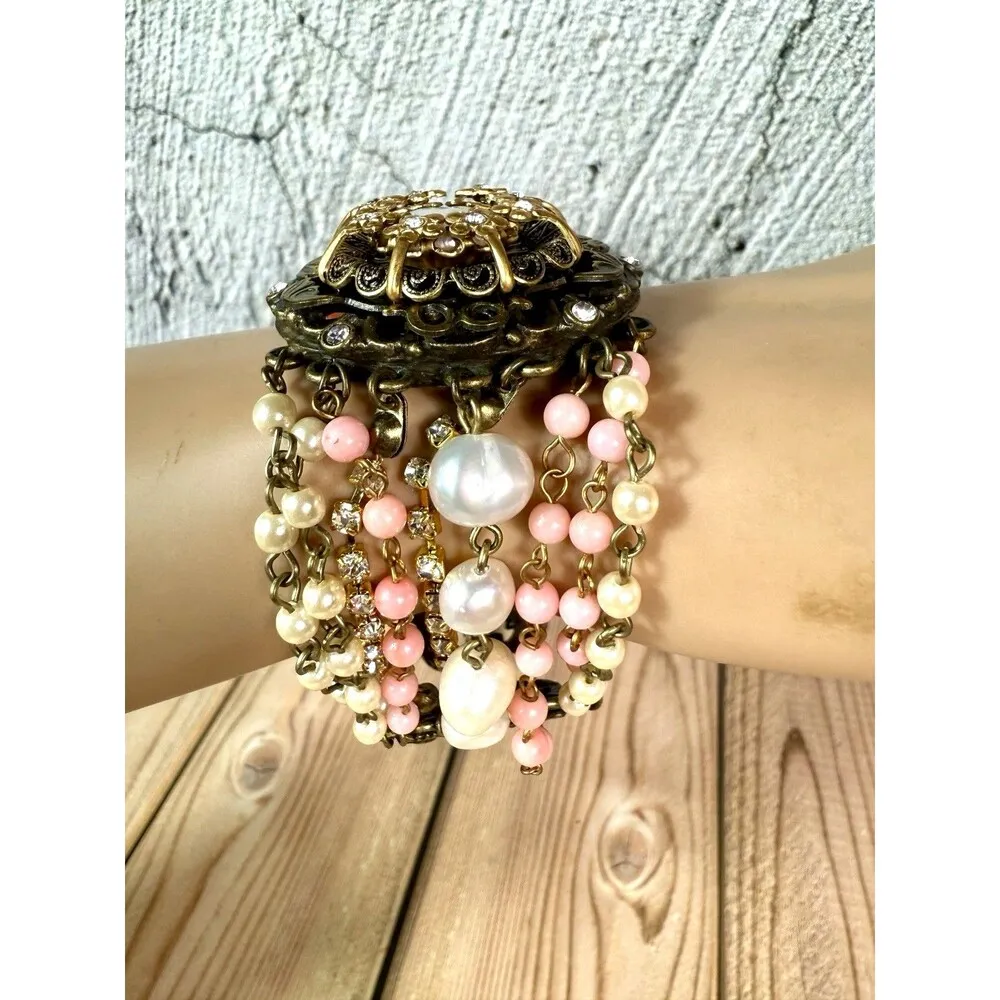 Sweet Romance USA Faux Mabe Victorian Revival 9 - Image 3