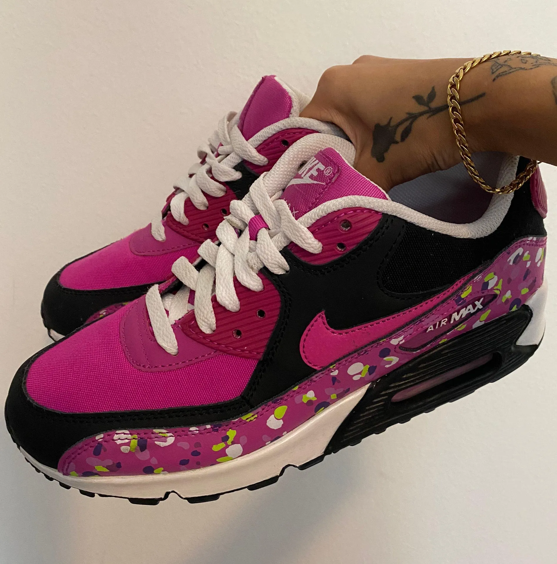 Wmns Air Max 90 Premium Mesh ‘Fuchsia’ - Image 3