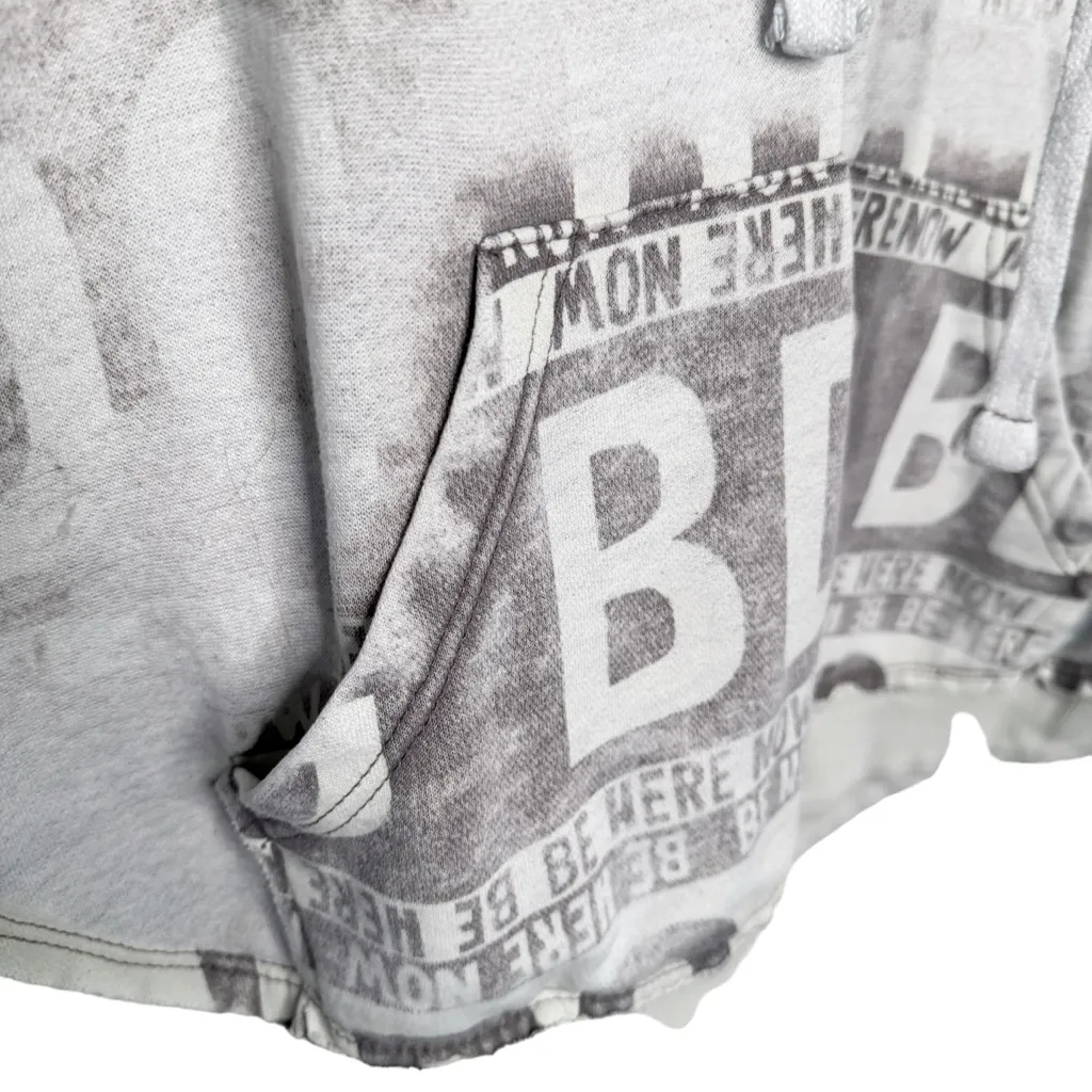 BDG URBAN OUTFITTERS AUTUMN HOODIE LOGO WASHED OUT SZ M - Image 5