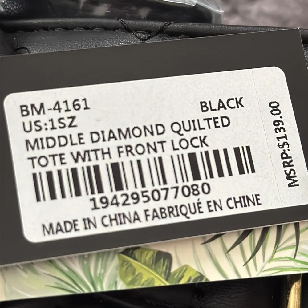 Badgley Mischka purse - Image 5