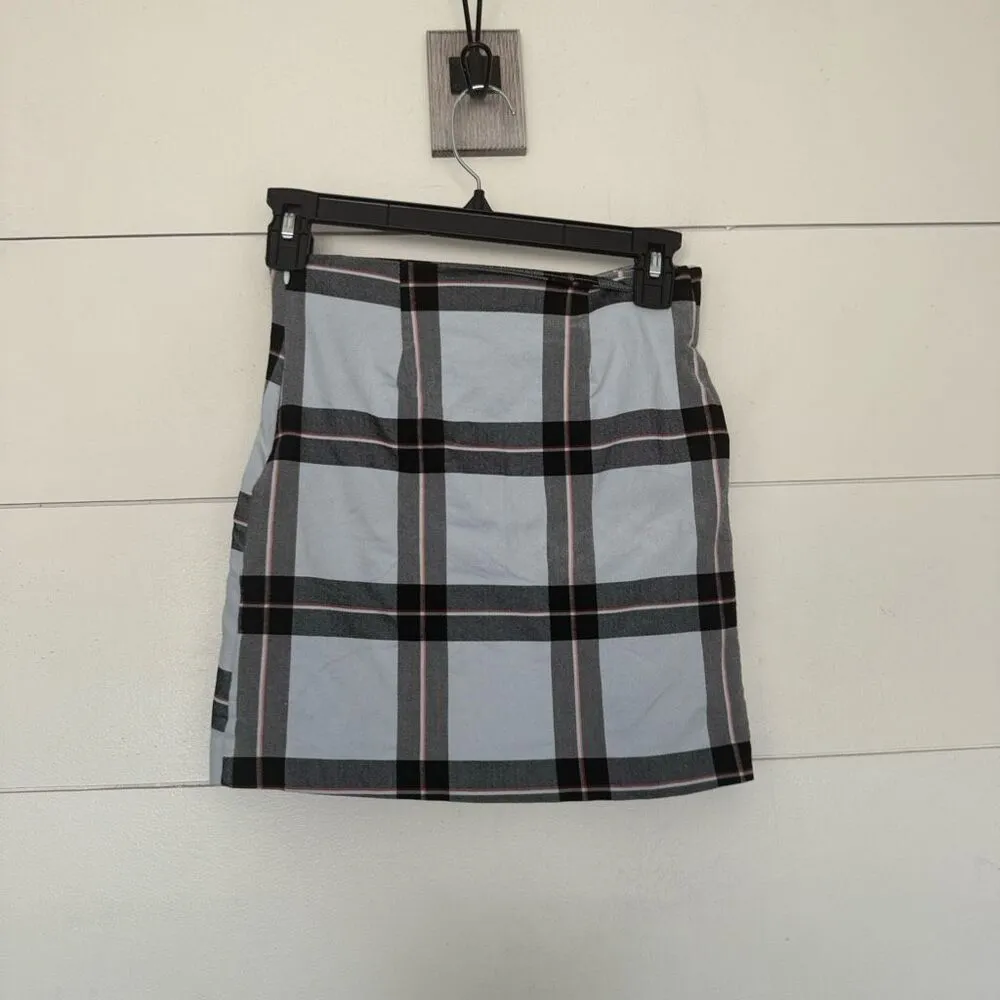 Urban Outfitters Women’s XS Plaid Y2K Style Mini Skirt Buttons 90s Clueless - Image 4