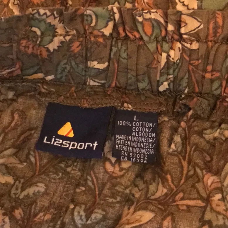 Claiborne shorts and top - Image 2