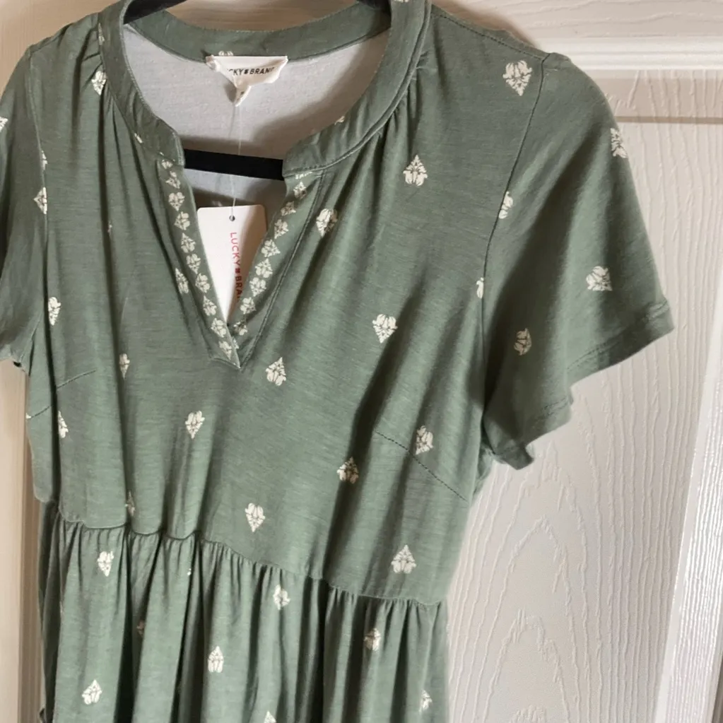 Lucky Brand Woman’s Sage Green Boho Tiered Mini Dress - Size PM - Image 4
