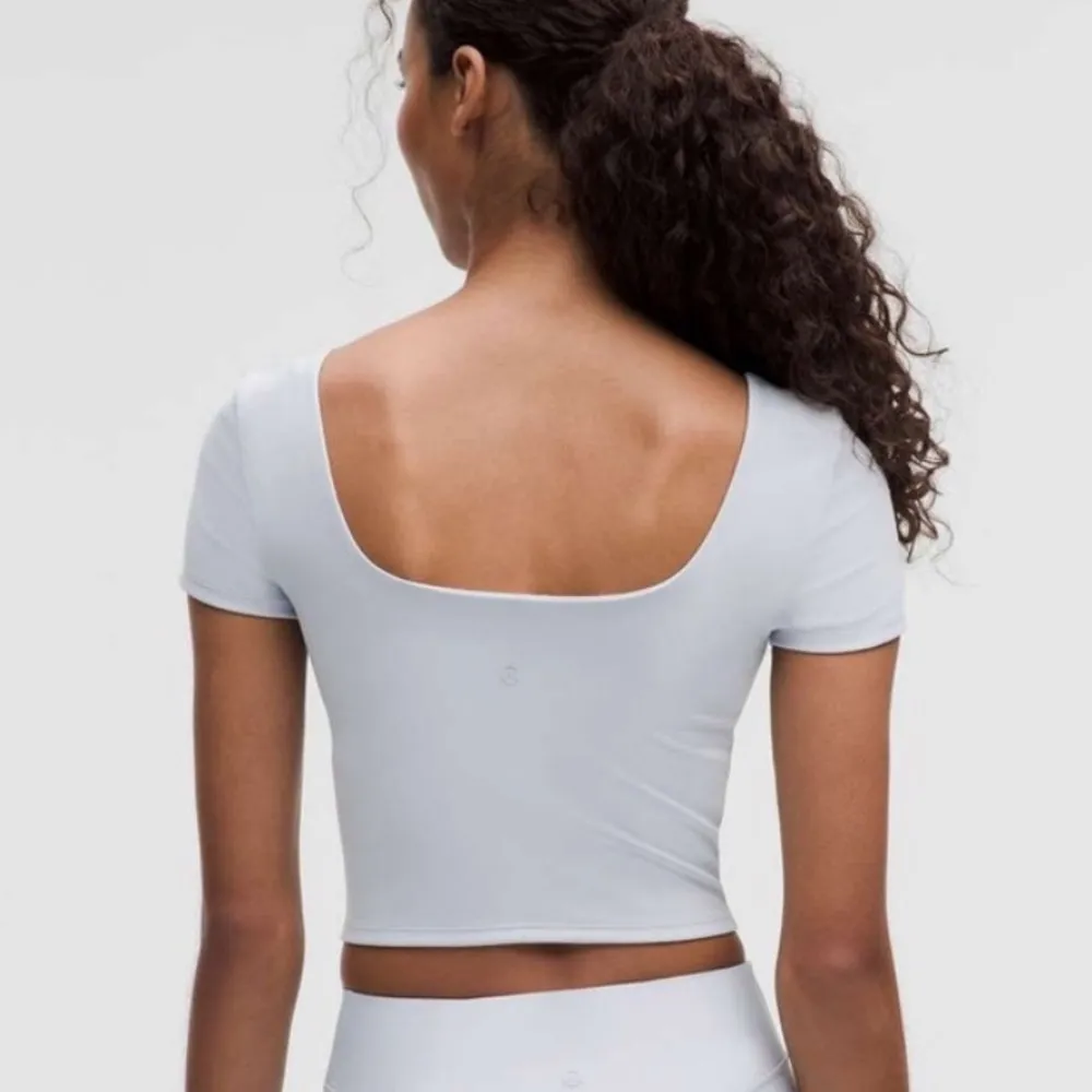 Lululemon  Align Light Ocean Air Blue Crop Short Sleeve Tee Top - Image 2