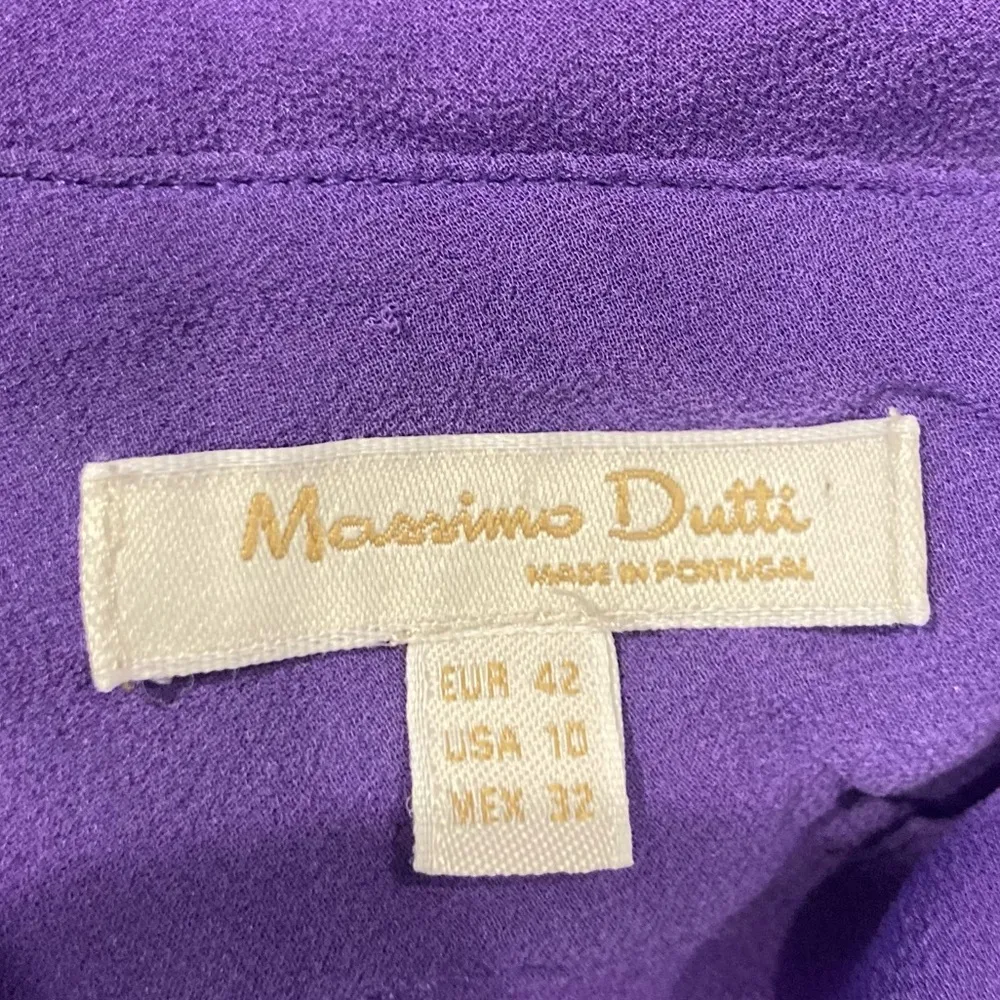 Massimo Dutti purple 100% silk long sleeve blouse with fold over collar. Size 10 - Image 5