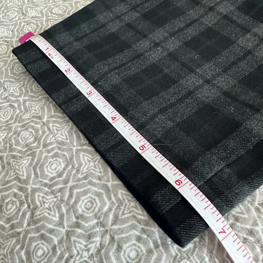 UNIQLO Gray Black Plaid Smart Ankle Work Pants Size S 27-30” Waist - Image 12