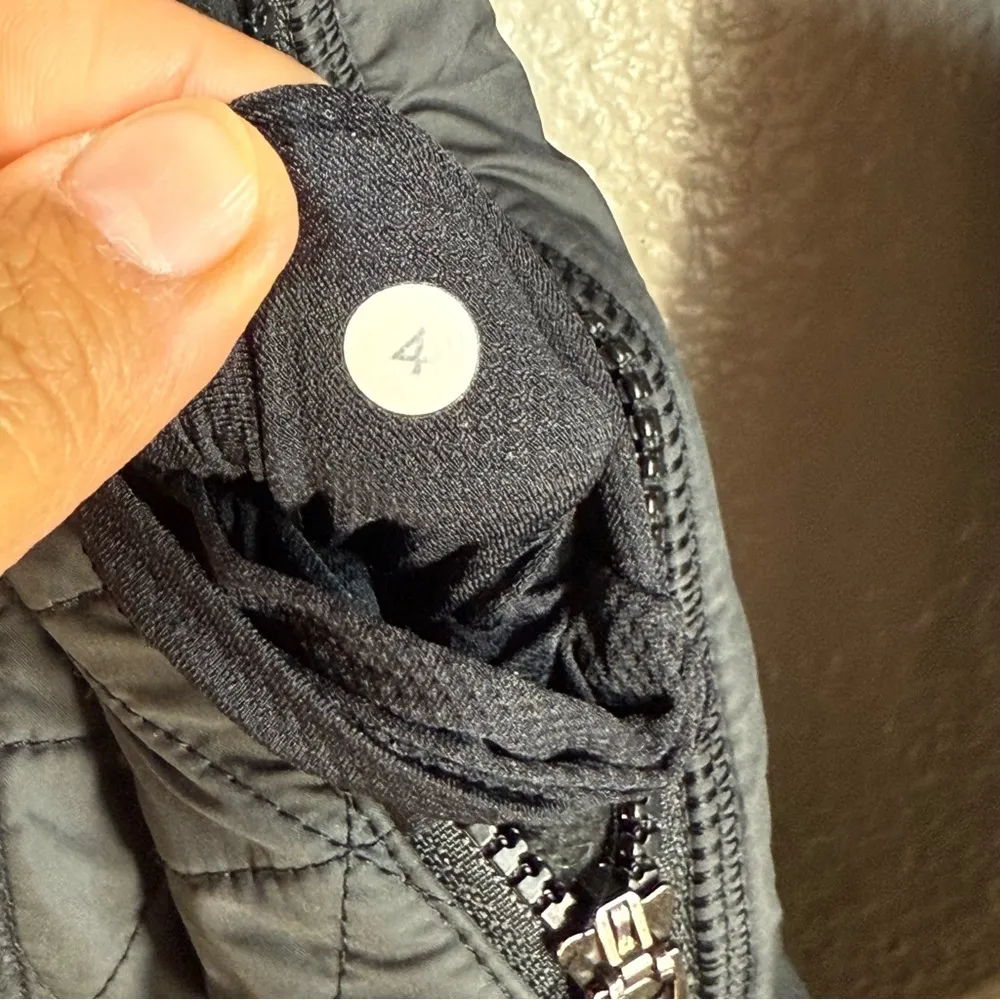 Lululemon Fleecy Keen Jacket 111 SZ:4 - Image 11