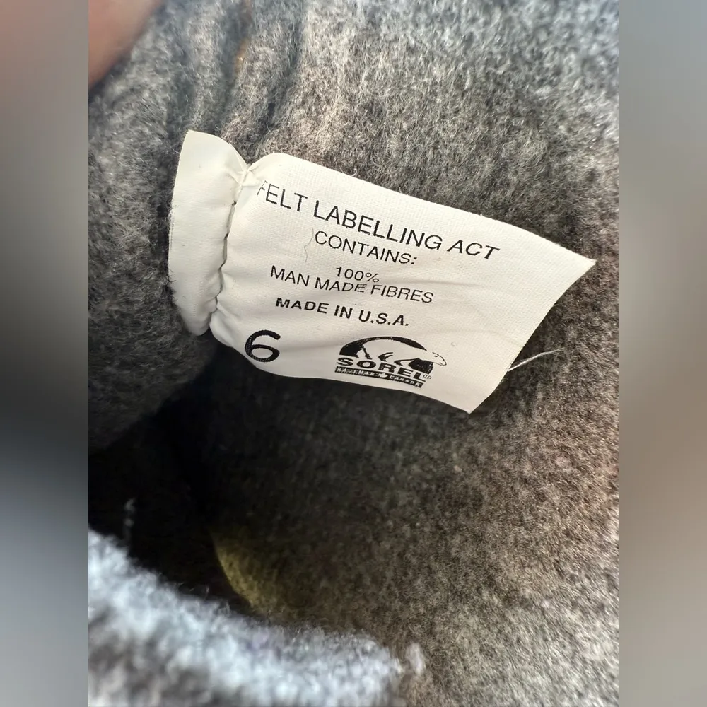 Sorel Women's Winter Boots Swiss Floral Faux Fur Size 6 White Red Arctic Water - Image 6