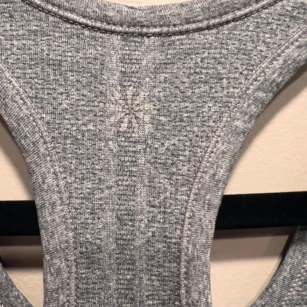 Athleta Women's Gray Fast Track Tank Top size XS - Image 2