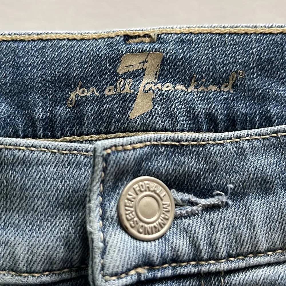 7 For All Mankind Cuffed Shorts Size 27 - Image 9