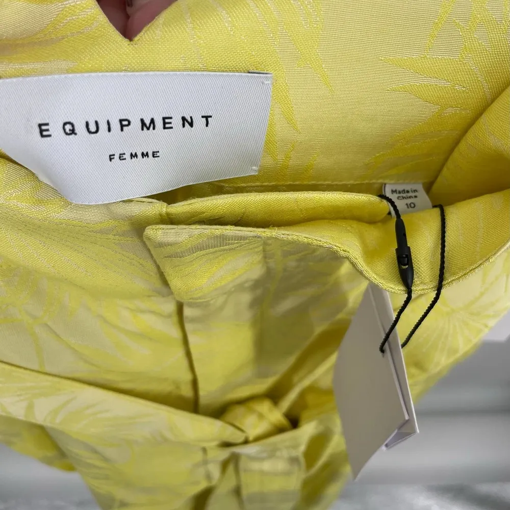 Equipment Joele Paperbag Waist Tie Cropped Pants Green Shine Yellow Size 10 NWT - Image 8