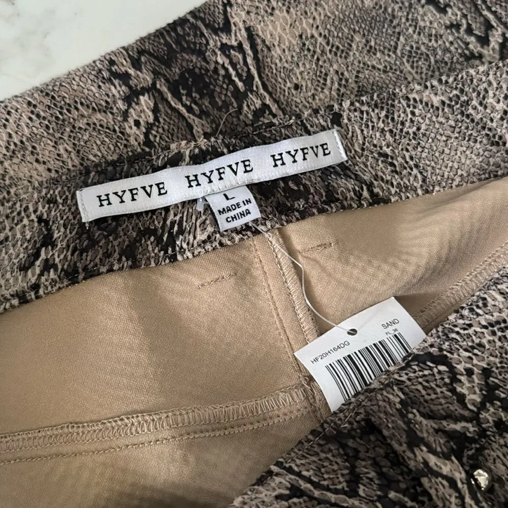 HYFVE sneak print skirt NWT - Image 7