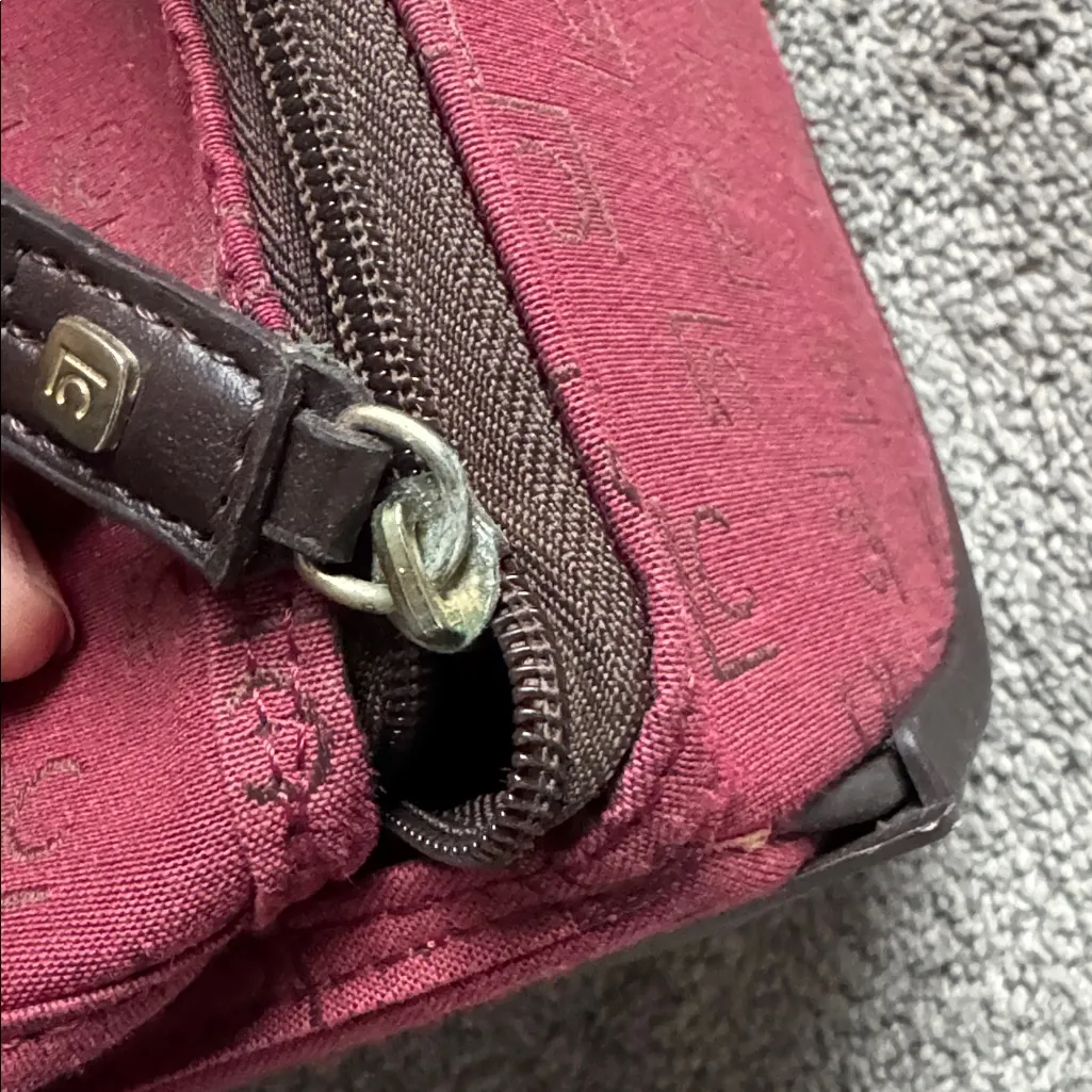 Liz Claiborne Maroon Travel Duffel Carry On Bag - Image 9